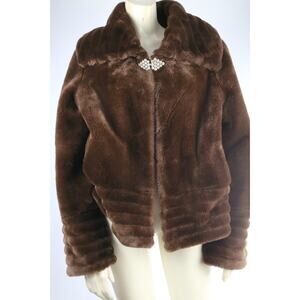 1 Madison Brown Faux Fur Short Coat Jacket Women’s Size Large L Winter Warm